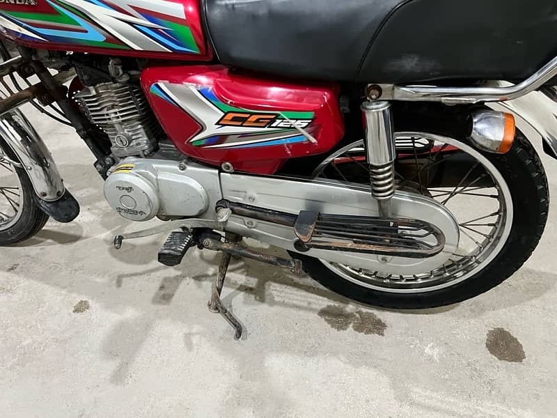 Honda BG 125 4