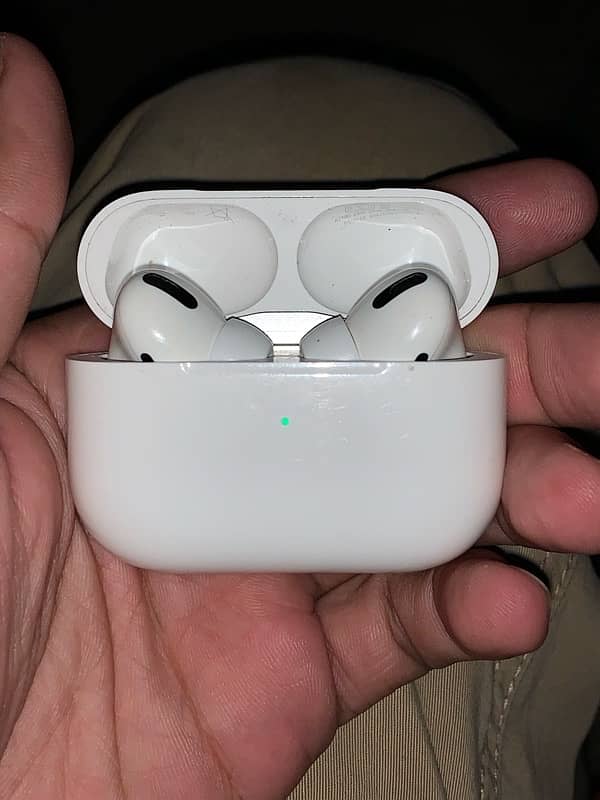 Original Airpods Pro 1st generation 0