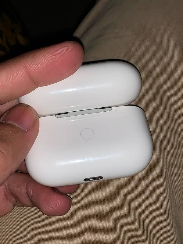 Original Airpods Pro 1st generation 1