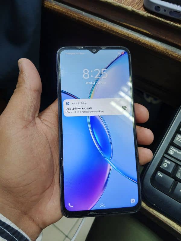 Vivo Y17s 3