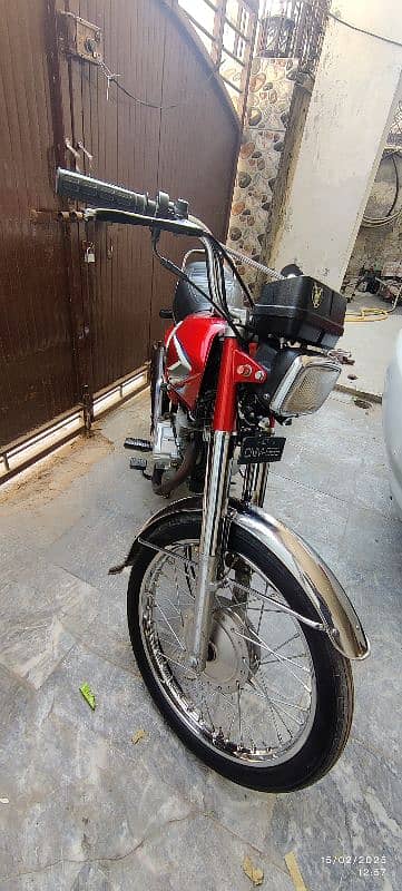 Honda CG125 2022 7