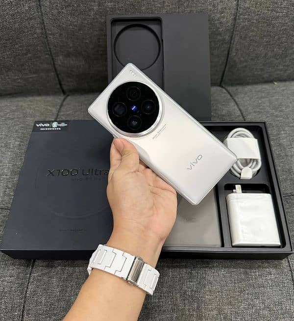 Vivo X 100 ultra full Saman urgent sale connect OLX 0