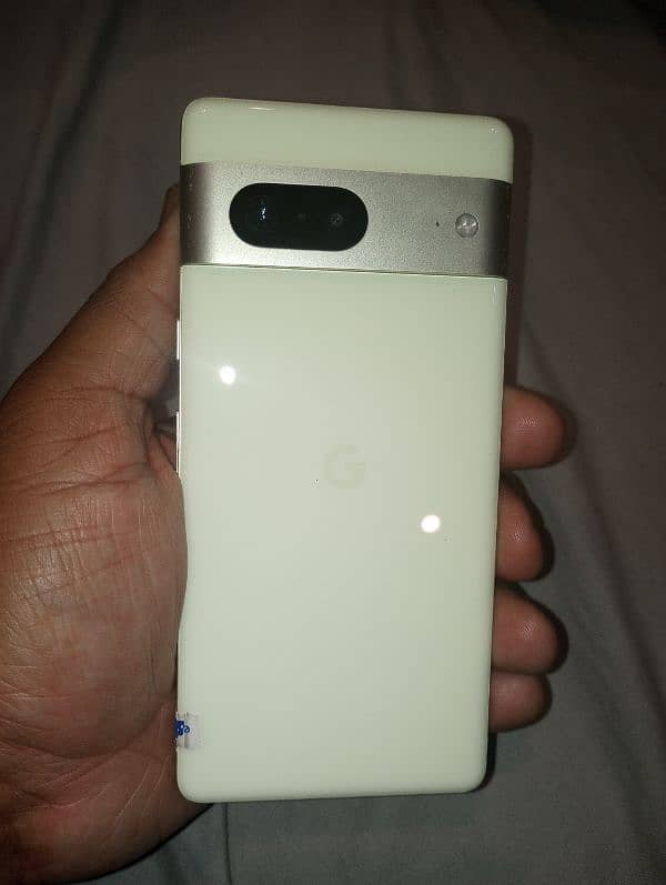 google pixel 7 oem Lock 8/128 condition 10by10 0