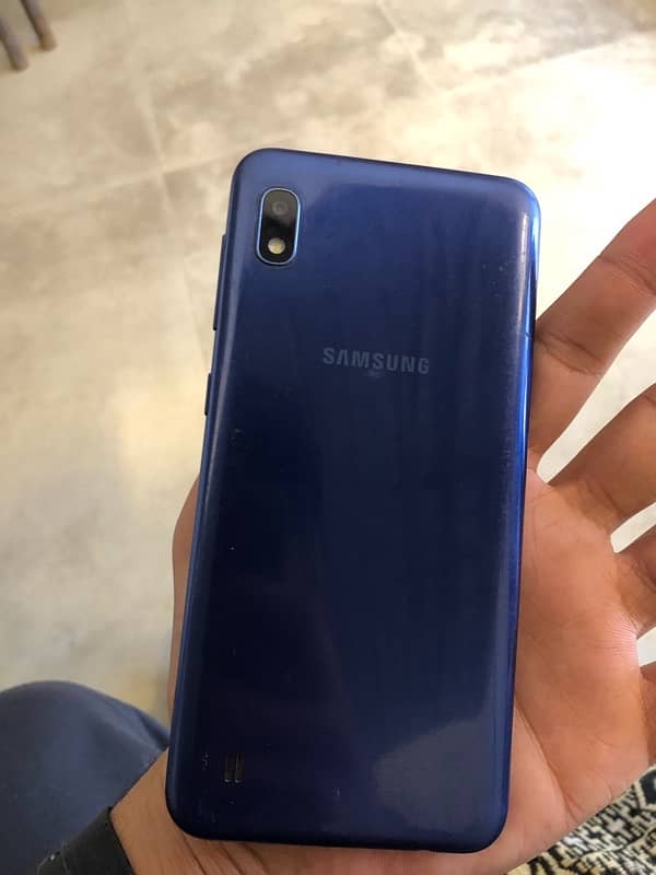 Samsung galaxy a10 …. 2/32 for sale 2