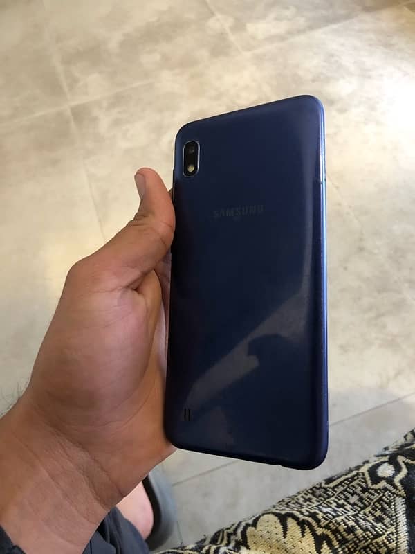 Samsung galaxy a10 …. 2/32 for sale 3