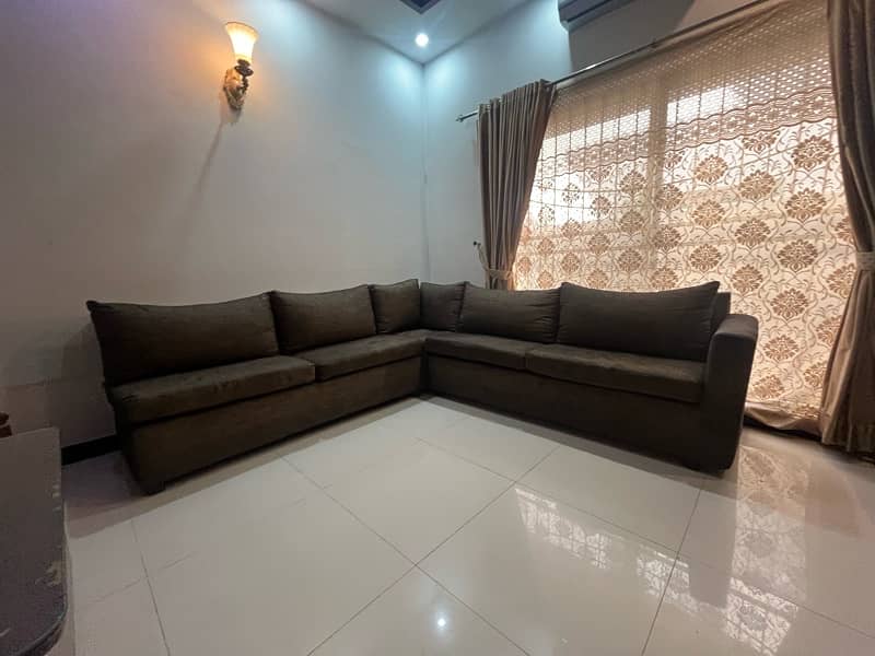 9 seater- L shaped sofa 3