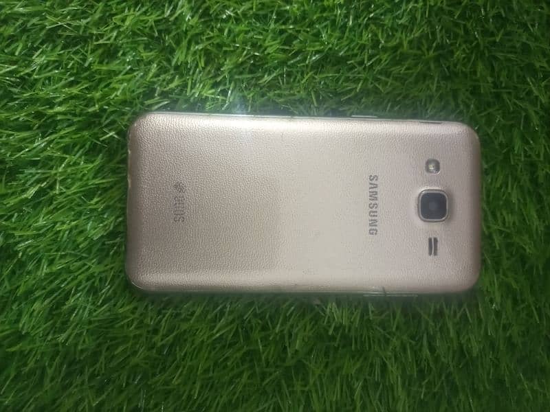 Samsung j2 With Box In Lush Condition Urgent Sale 4