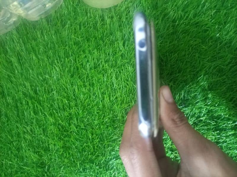 Samsung j2 With Box In Lush Condition Urgent Sale 7