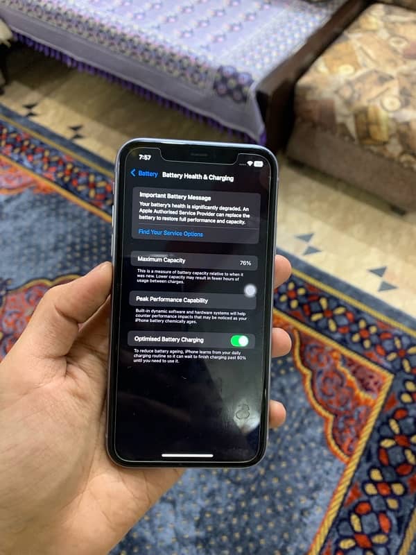 iphone 11,128 gb non pta 6