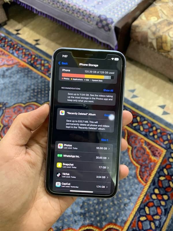 iphone 11,128 gb non pta 7