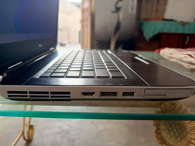 Powerful and Reliable Dell Laptop for Sale! 2