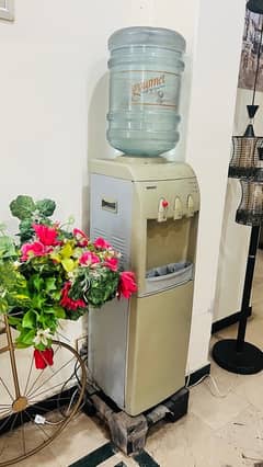 Orient Water Dispenser