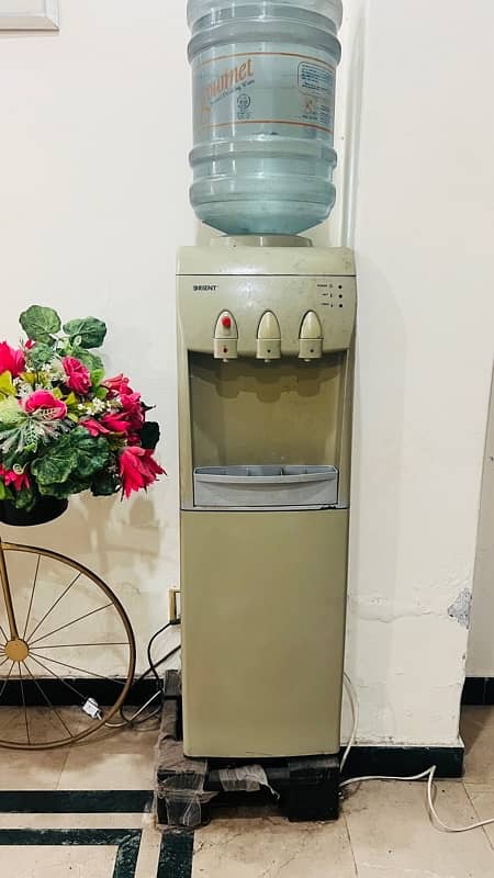 Orient Water Dispenser 1