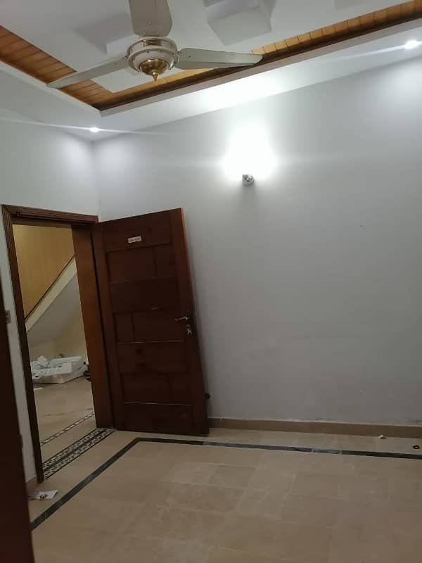 4marla 2beds tv lounge kitchen attached baths neat clean upper portion for rent in G 13 1 Islamabad 0