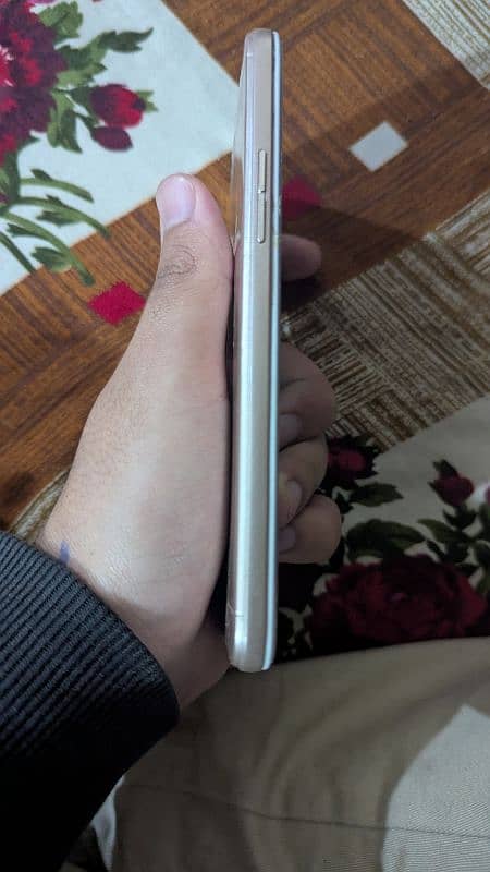 Oppo a57 with box 4/64 2