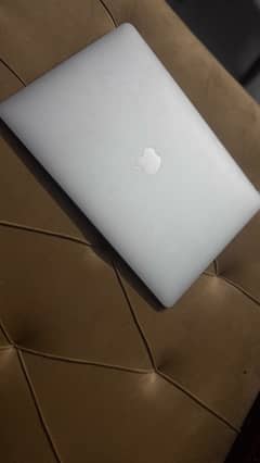 MacBook