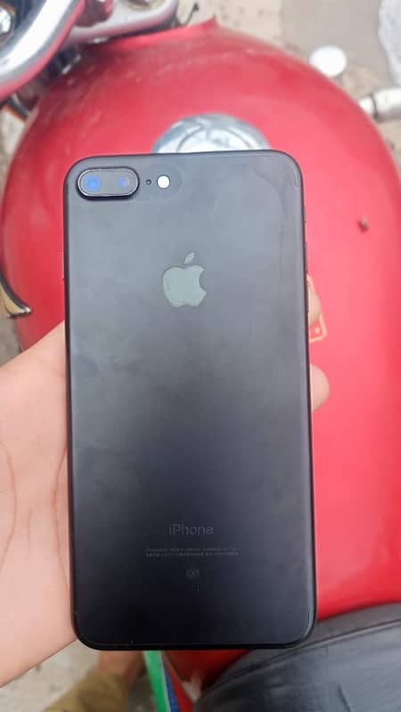 iPhone 7 Plus 128gb 1