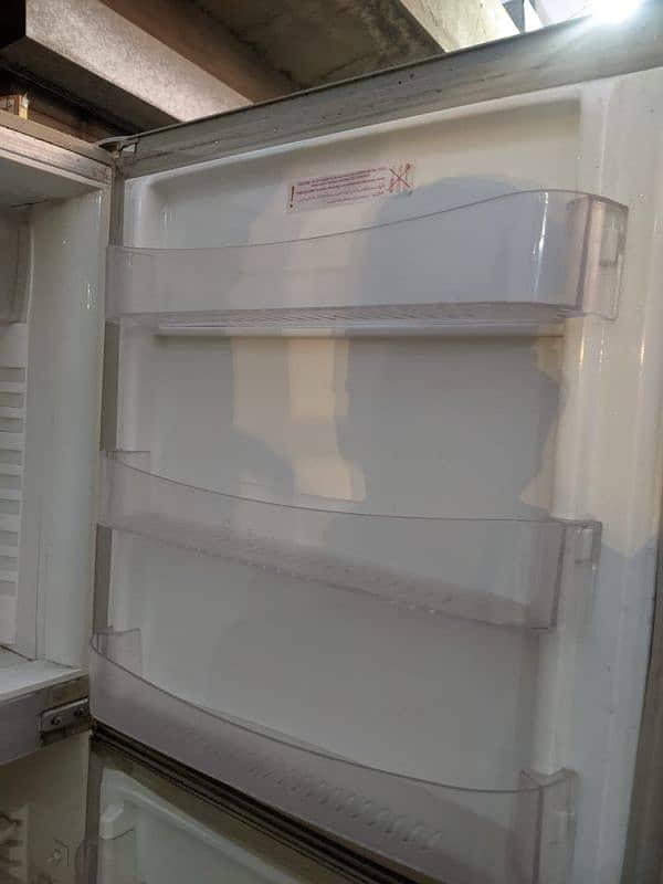 pel fridge very good condition 0