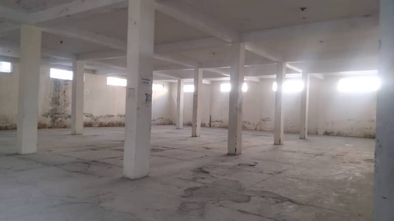 I-9 WAREHOUSE 8000 SQ. FEET REAL PICS ATTACHED NEAR TO DRY PORT BEST FOR STORAGE 1