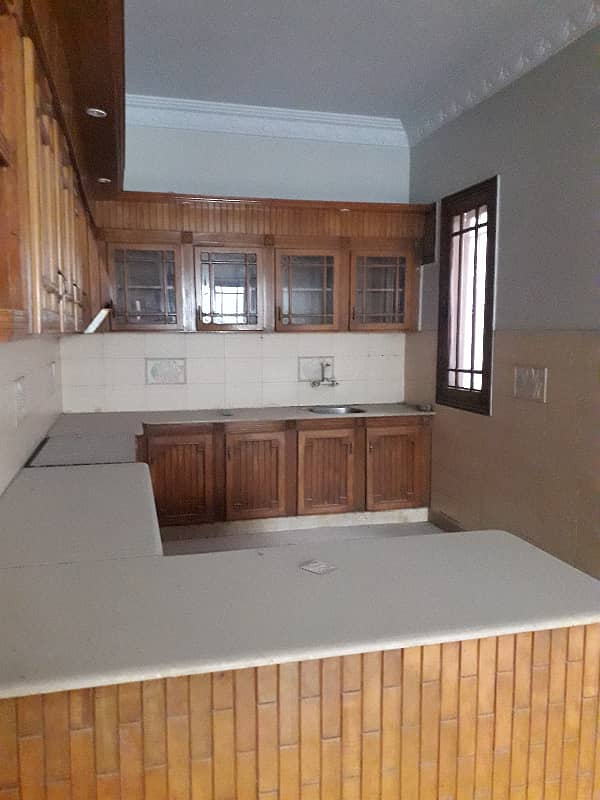 three bed dd first floor portion with roof for rent in johar 2