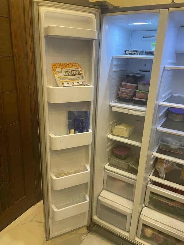 Samsung Double Door Fridge 7