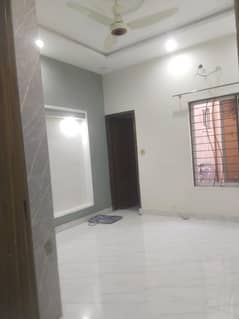 5 Marla Uperr portion available for rent in jubilee town Lahore