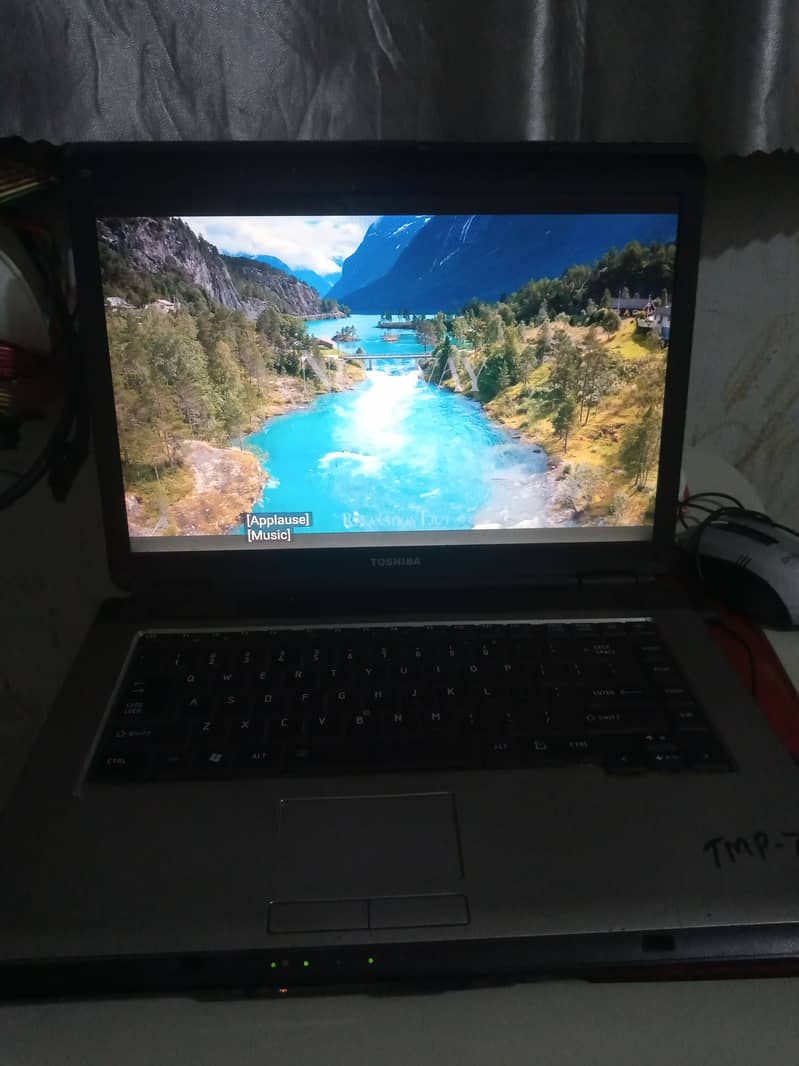 TOSHIBA L300 2