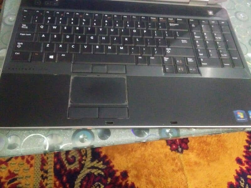 Dell Latitude E6530 i5 upto 3.1gig spped 2