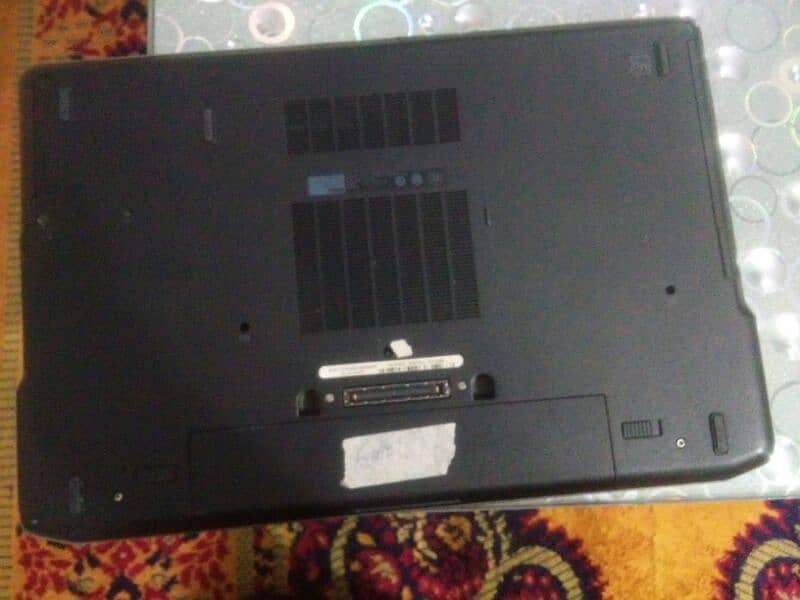 Dell Latitude E6530 i5 upto 3.1gig spped 6