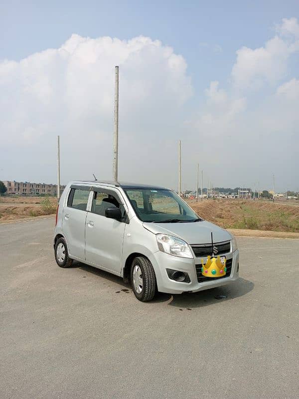 Suzuki Wagon R 2018 3