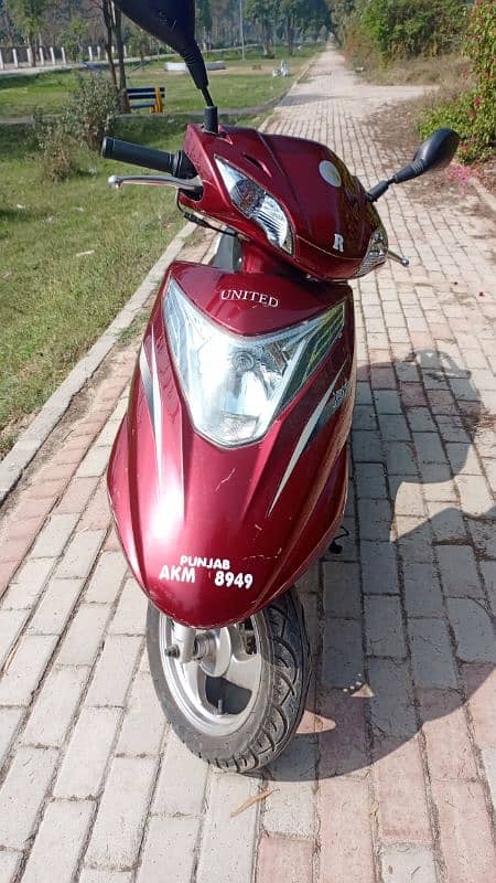 united Scooty 100 cc 2