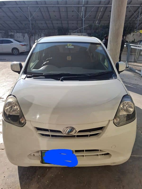 Daihatsu Mira 2012 1