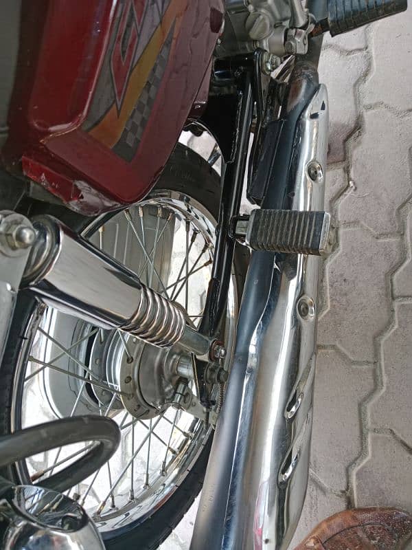 Honda 125 6