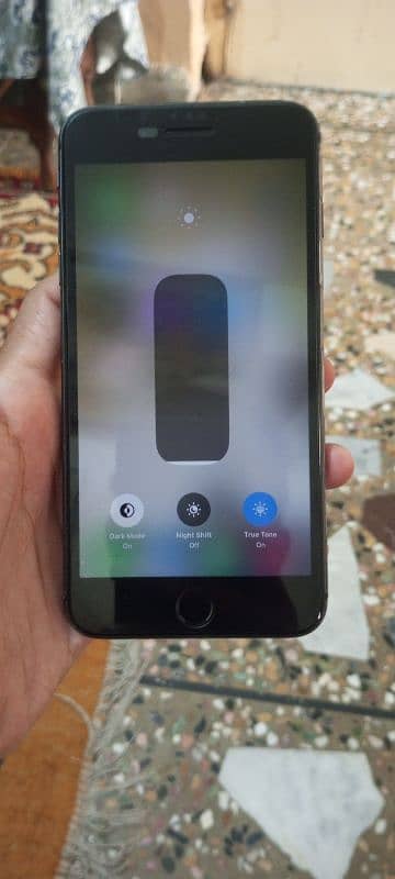 iphone 8 plus jv 128 GB batery 77℅ orginal 2