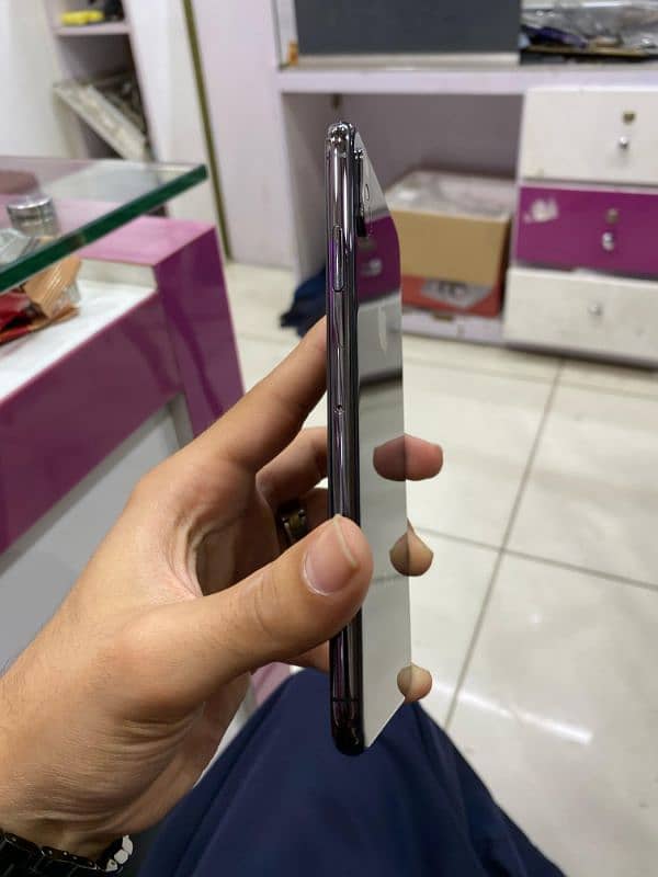 iphone Xs max PTA approved 1