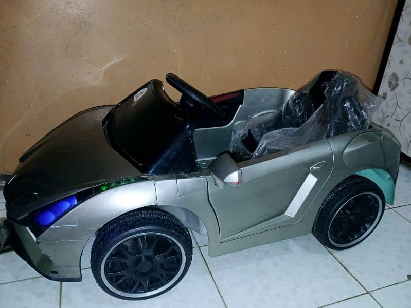 Kid's Lambo Silver Car 1