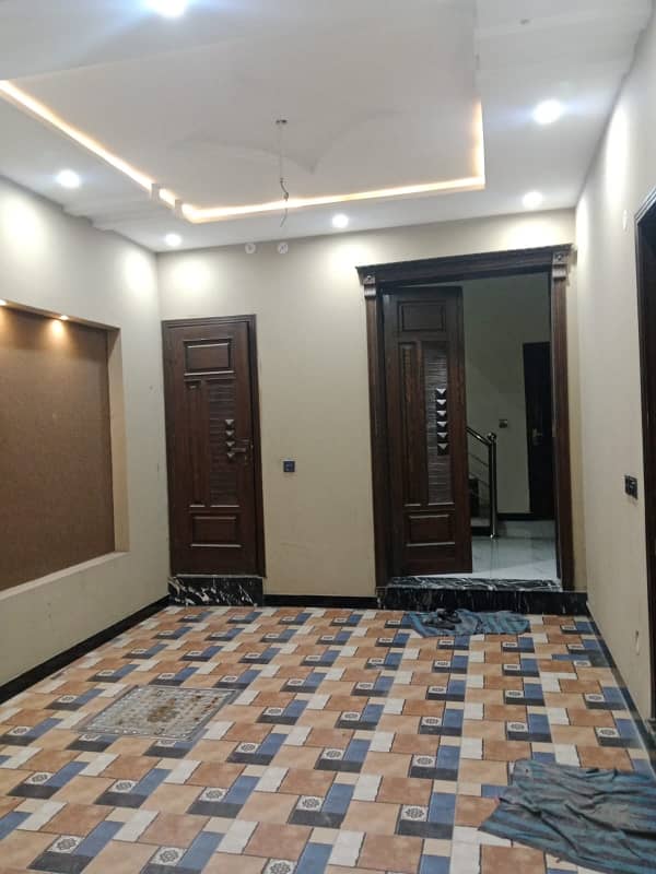 5 marla barand new house prime location in Al Kabir town raiwind road for sale investor rate 1