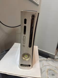 Xbox 360 with 1 wireless controller