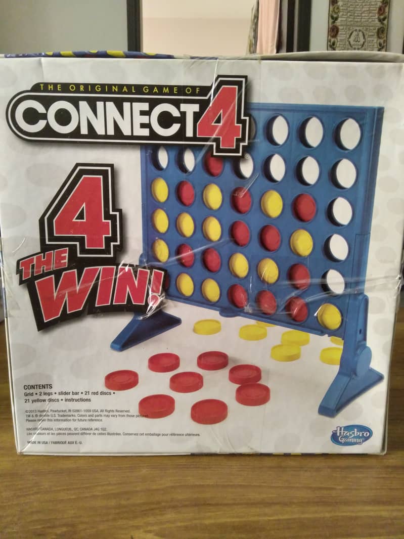 Connect 4 and moulding magic sand 0