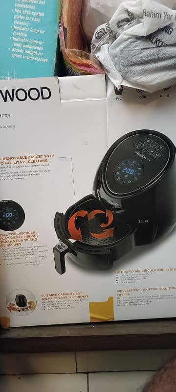 Air Fryer-Kenwood 2