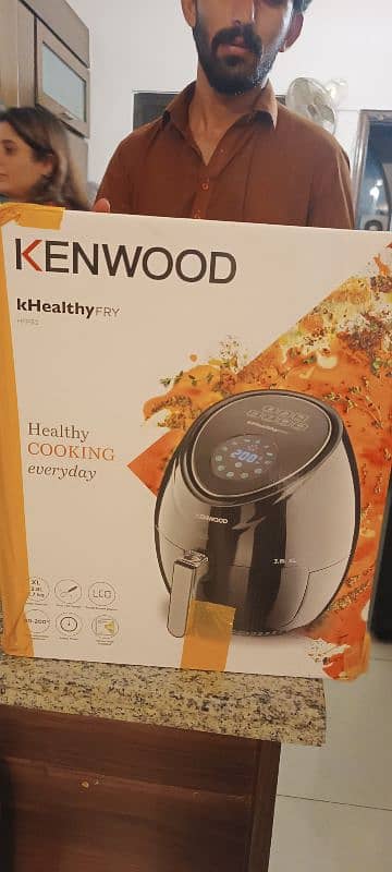 Air Fryer-Kenwood 3