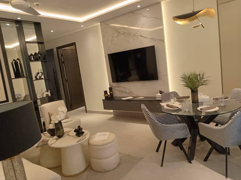 Low Price Fully Furnished Luxury Apartments For Sale In Gulberg And M. M Alam Road Lahore. 6