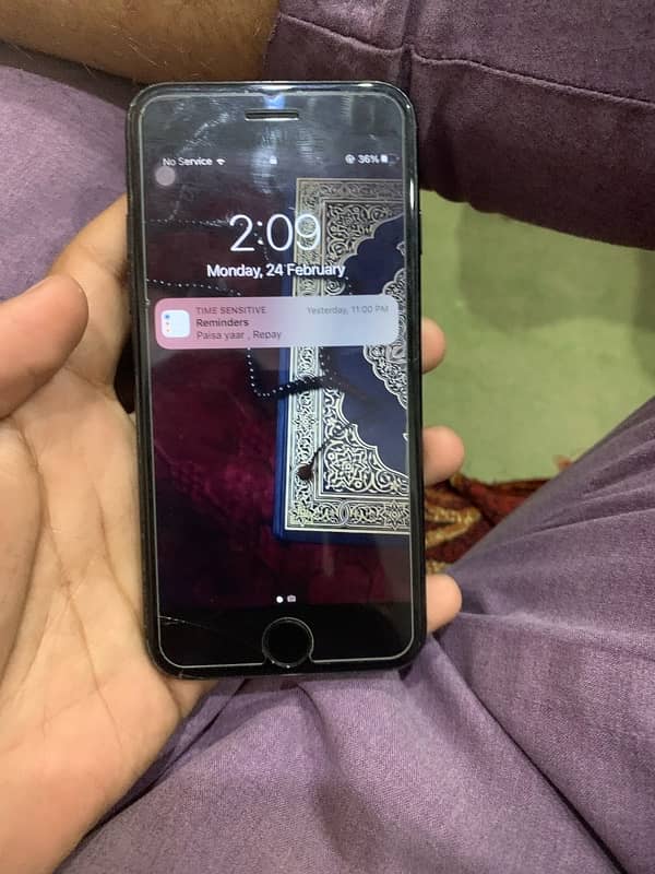 iPhone SE 2020 1