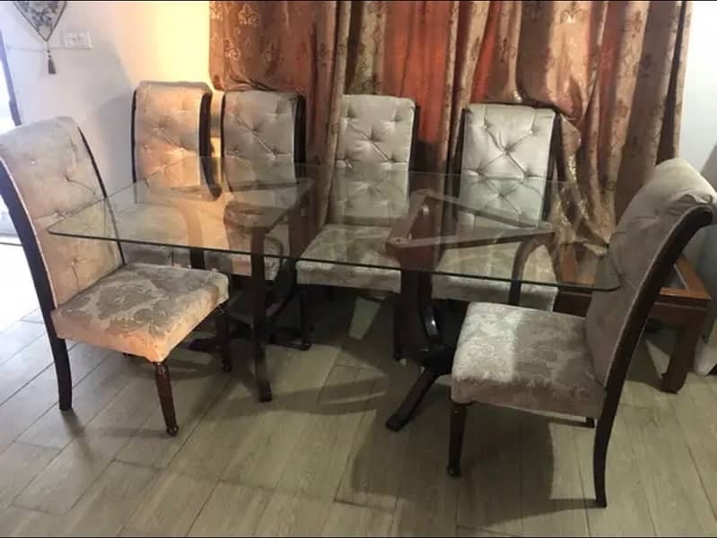 6 seater Glass dining Table 3