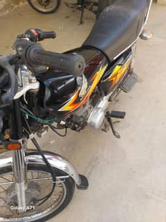 HONDA 125 2021 Karachi number. Full orignal sealed bike