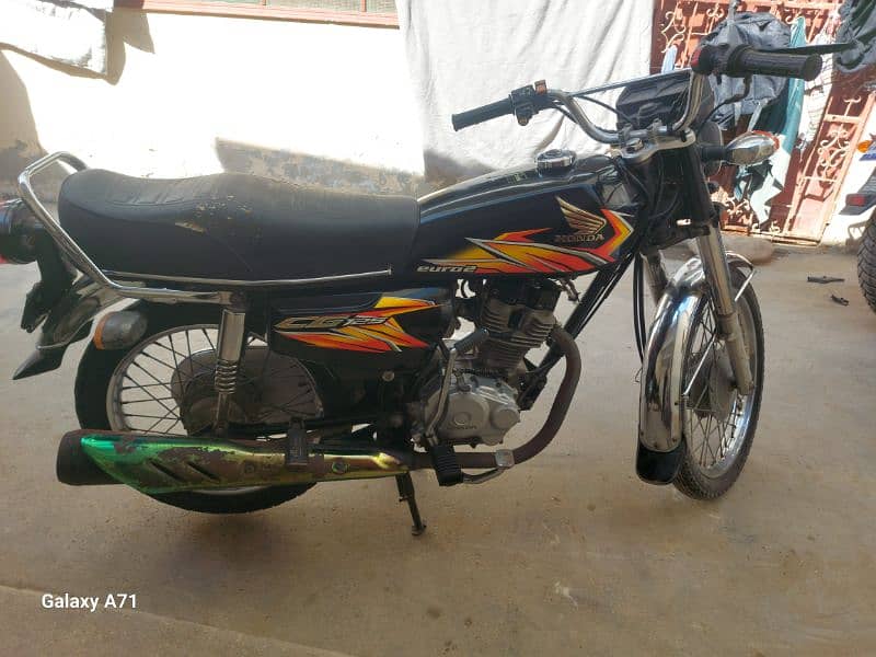 HONDA 125 2021 Karachi number. Full orignal sealed bike 3