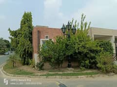 5 MARLA SINGLE STORY HOUSE FOR SALE IN SAFARI VILLAS SECTOR B BAHRIA TOWN LAHORE