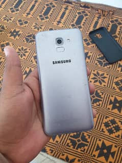 Samsung J6