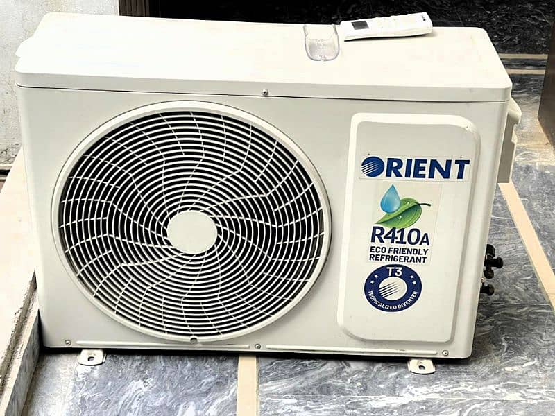 orient Ac DC inviter heat and cool 1,5 ton my WhatsApp 0303,8260,835 0