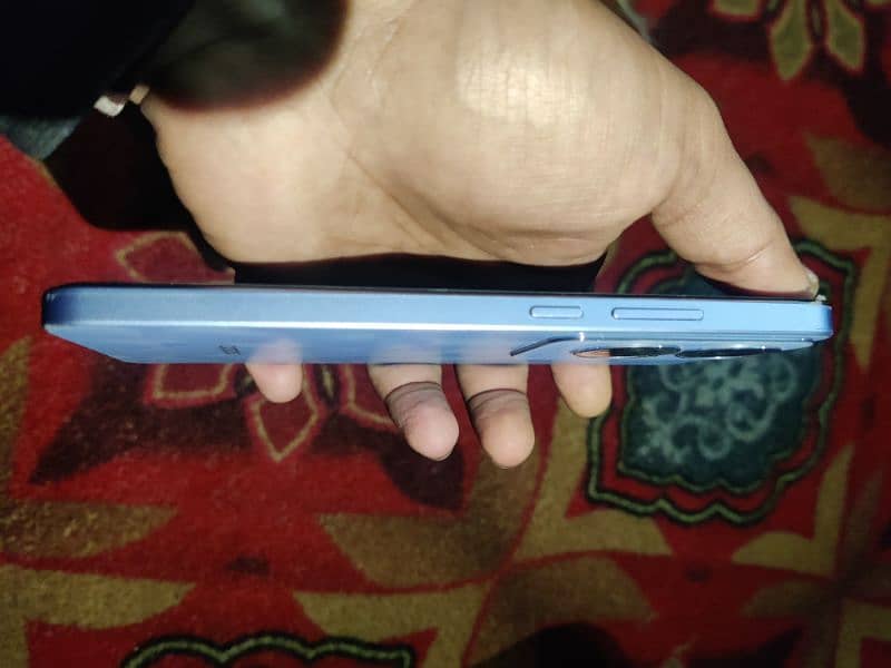 Oppo reno 11f 4 month used 1